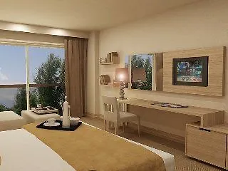 Tui Day And Night Connected Club Life 4*