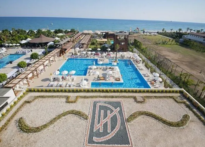 Tui Day And Night Connected Club Life