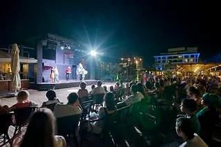 Tui Day And Night Connected Club Life