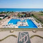 Tui Day And Night Connected Club Life Hotel Belek
